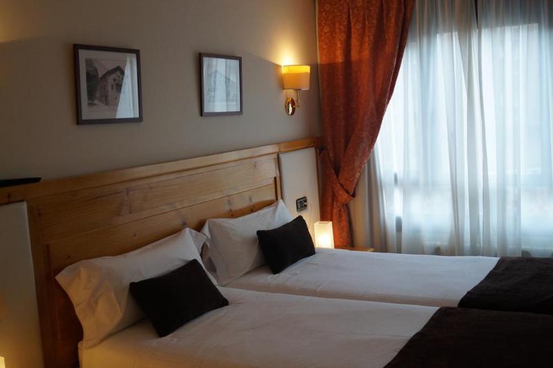 Hotel Meta Pas De La Casa Exteriör bild